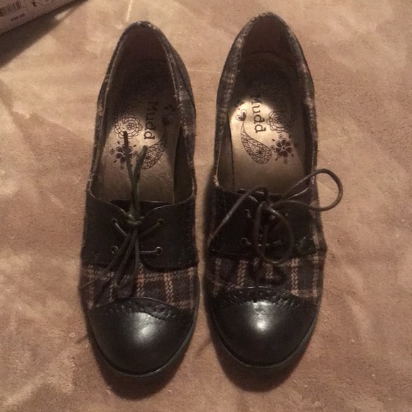 Brown plaid high heels - Picture 3 of 4